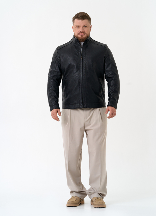 Мужская куртка из эко кожи черного цвета модель № 32879 в кредит
