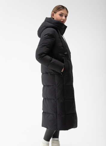 Женский пуховик с капюшоном 