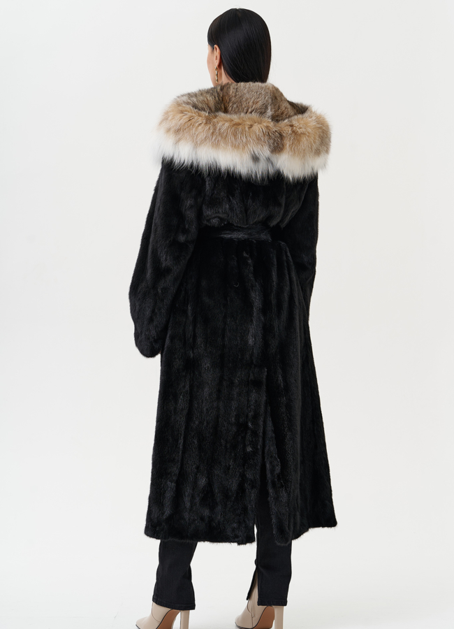 фото Норковая шуба с капюшоном из меха рыси модель № 31342