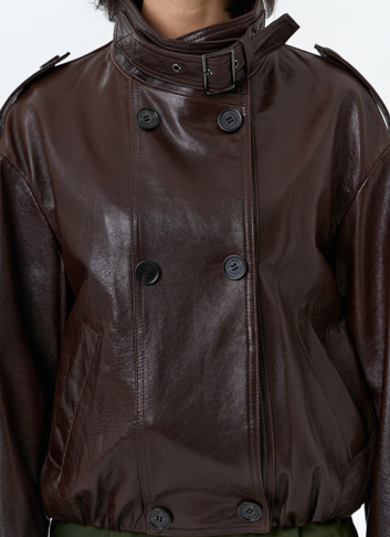 Женская куртка из натуральной кожи