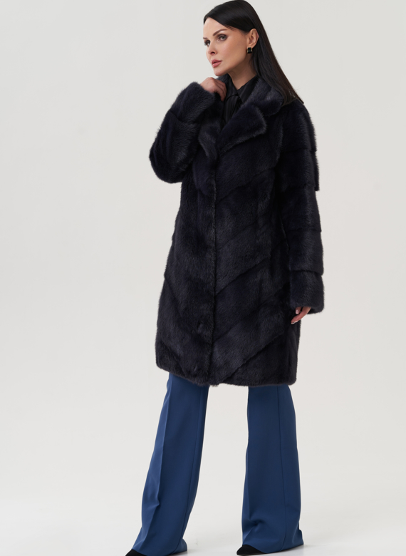 Шуба в цвете графит с английским воротником