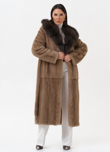 Длинная шуба из норки с куницей