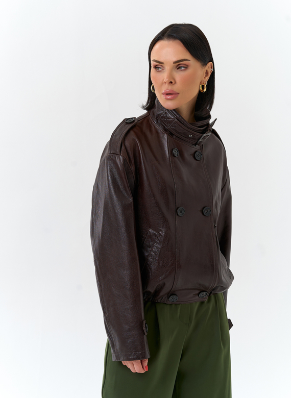 Женская куртка из натуральной кожи