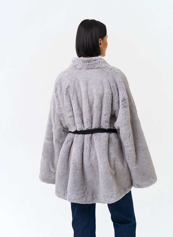 Женская шуба из эко меха фото