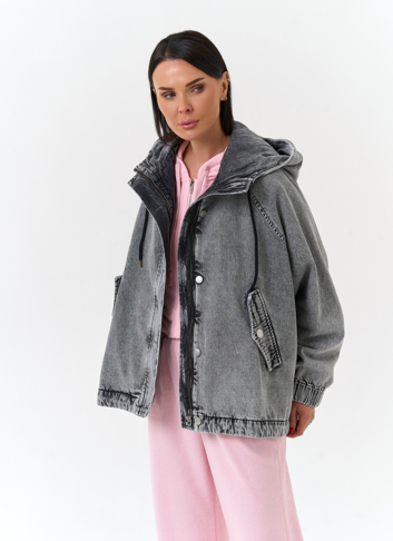 Женская джинсовая куртка с капюшоном