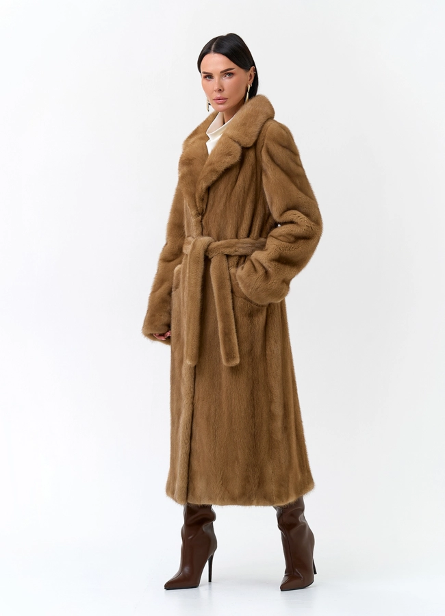 Шуба из меха норки в цвете золото модель № 33696 универмаг малина
