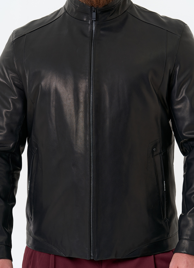 Мужская куртка из натуральной кожи черного цвета модель № 24366 универмаг малина