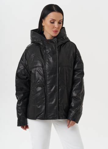 Утепленная куртка из натуральной кожи с капюшоном