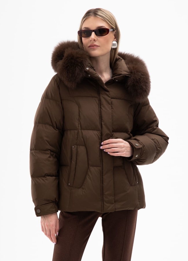 Короткий пуховик с капюшоном из меха песца модель № 31117 в кредит