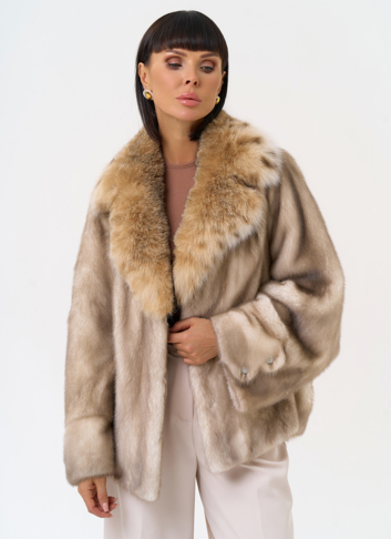 Куртка из меха норки с английским воротником из меха рыси