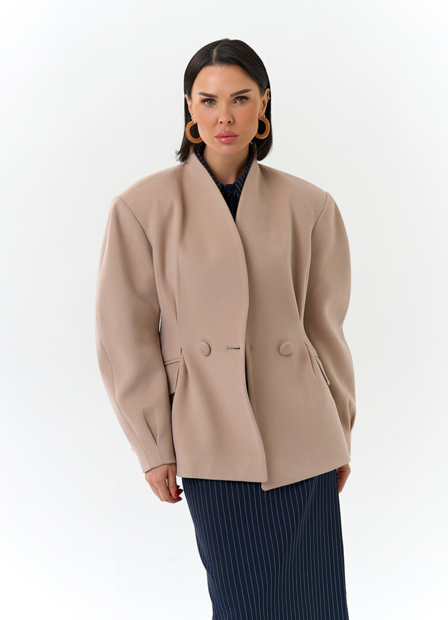 Женское укороченное пальто с акцентными рукавами модель № 32779 универмаг малина