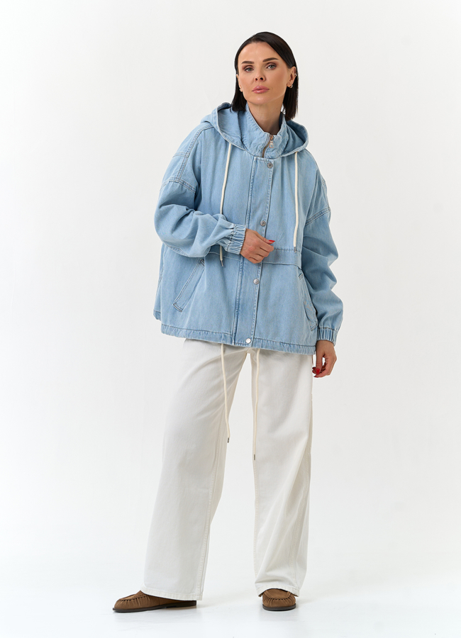 фото Женская джинсовая куртка с капюшоном модель № 33132