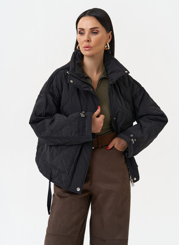 Короткая куртка с воротником стойкой