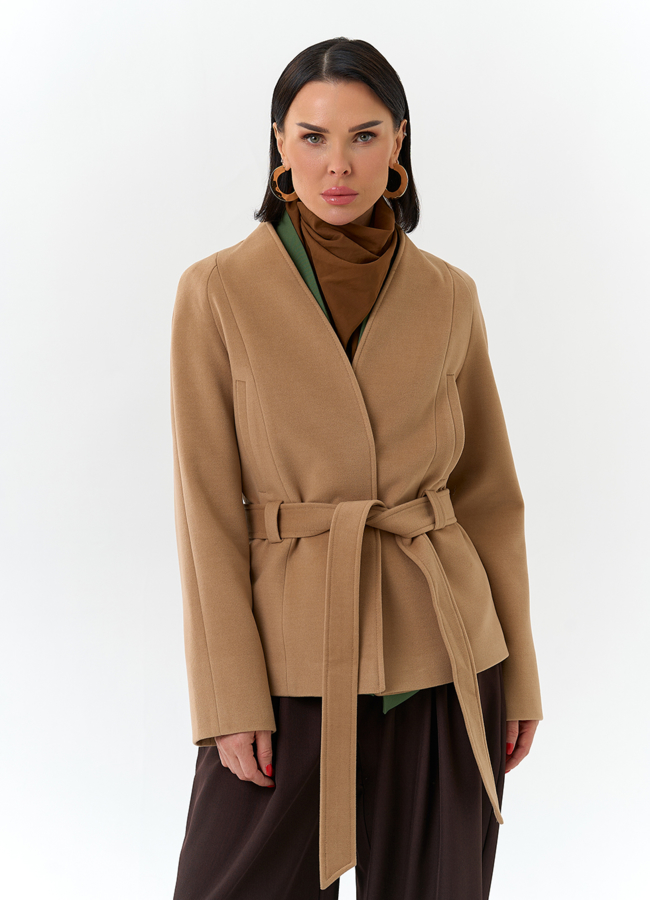 Женское укороченное пальто с поясом модель № 32687 меха малина