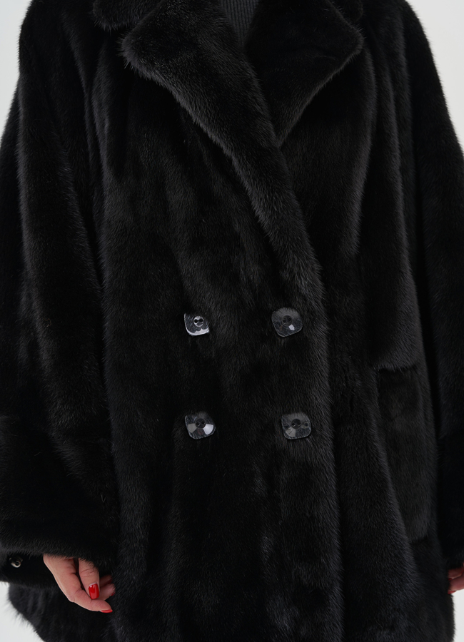 Короткая шуба из меха saga модель № 24963 в рассрочку