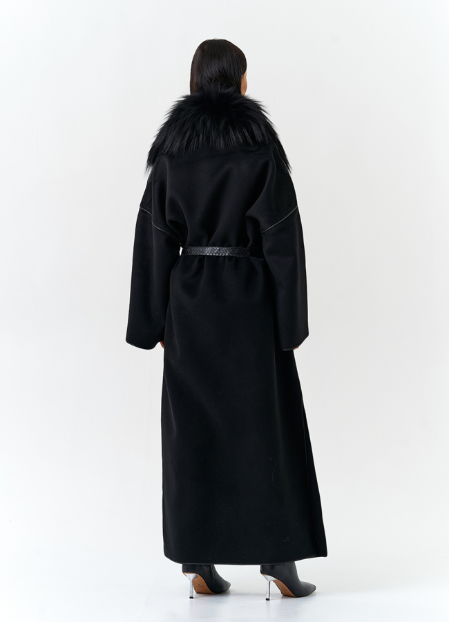 Женское длинное пальто с отделкой из меха лисы модель № 32649 в кредит