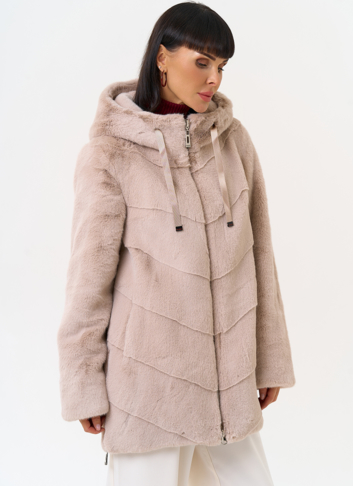 Женская шуба из эко меха с капюшоном