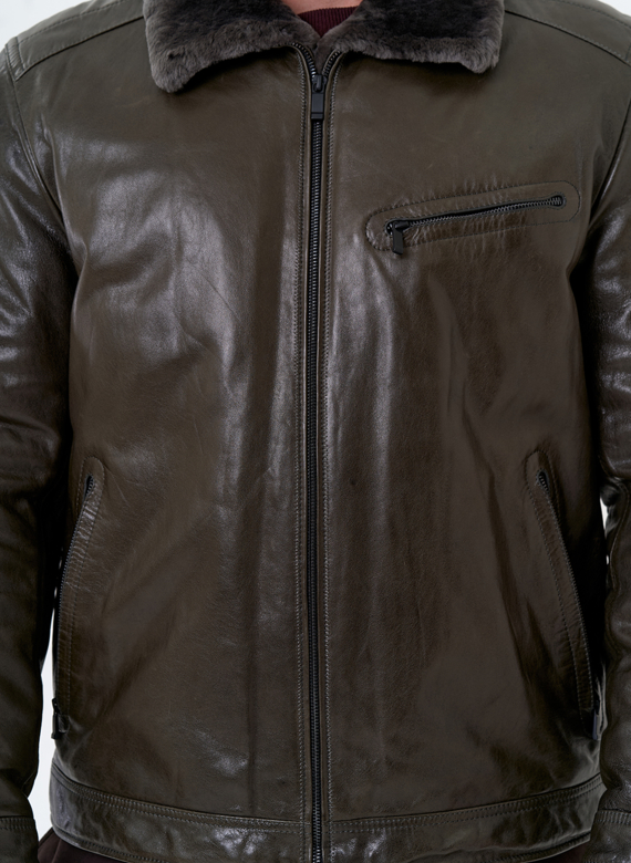 Куртка из натуральной кожи с отделкой из овчины